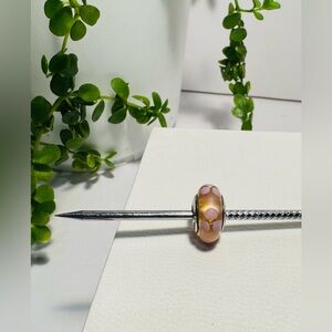 Authentic Pandora Retired ‘Pink Flowers’ Murano Glass S925 Ale Charm